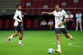 盟利物浦之 盟利物浦之